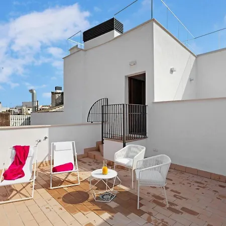 Apartamento Rentalsevilla ático La Giralda *